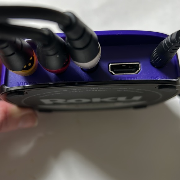 ROKU LT 2450X Streaming for TV-power &  HDMI cords-Remote Control-all included! - Picture 4 of 6